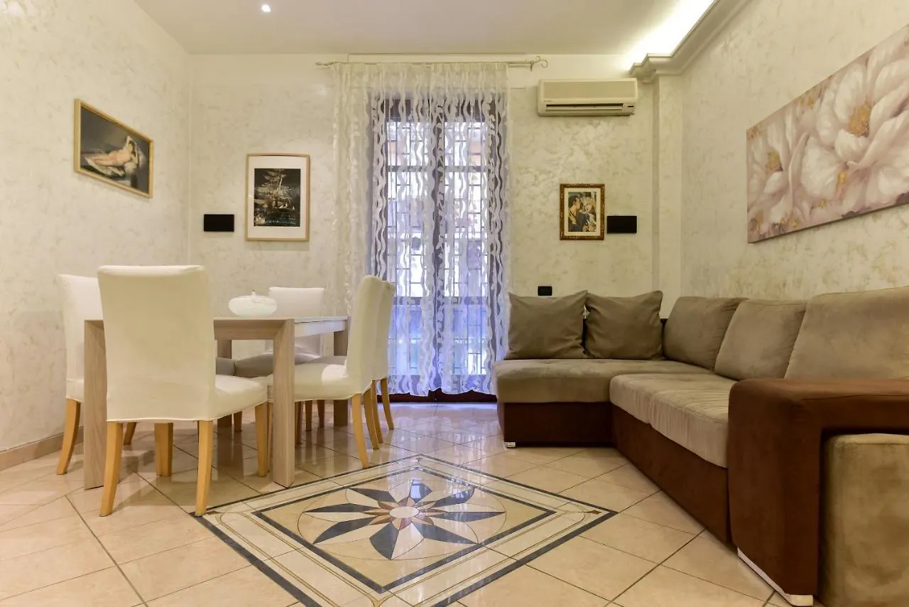 Classic Apartment In Re Di Roma Near The Metro